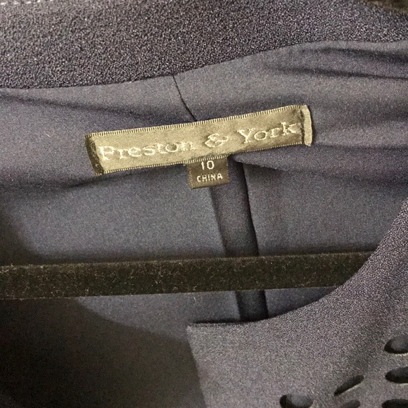 Cute jacket - Picture 2 of 3